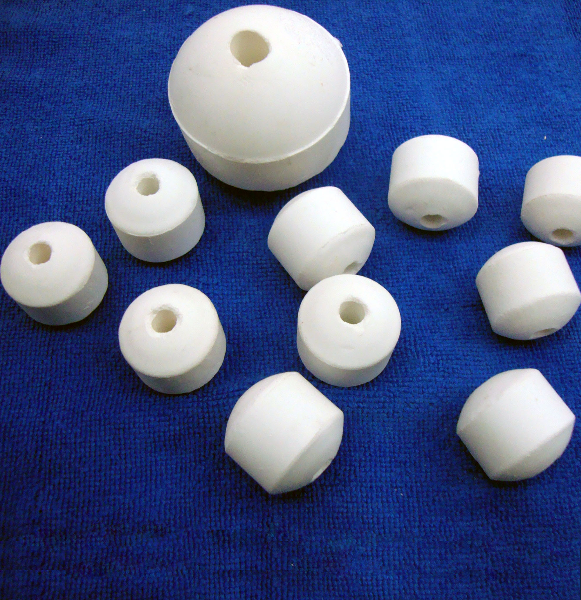 Alumina Ceramic Ball with One Hole 